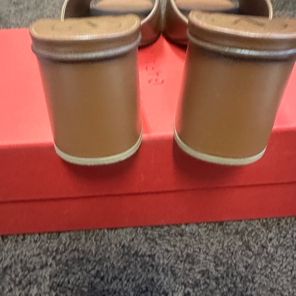 Valentino Gold V Logo Brown Leather Mules - Picture 3 of 4